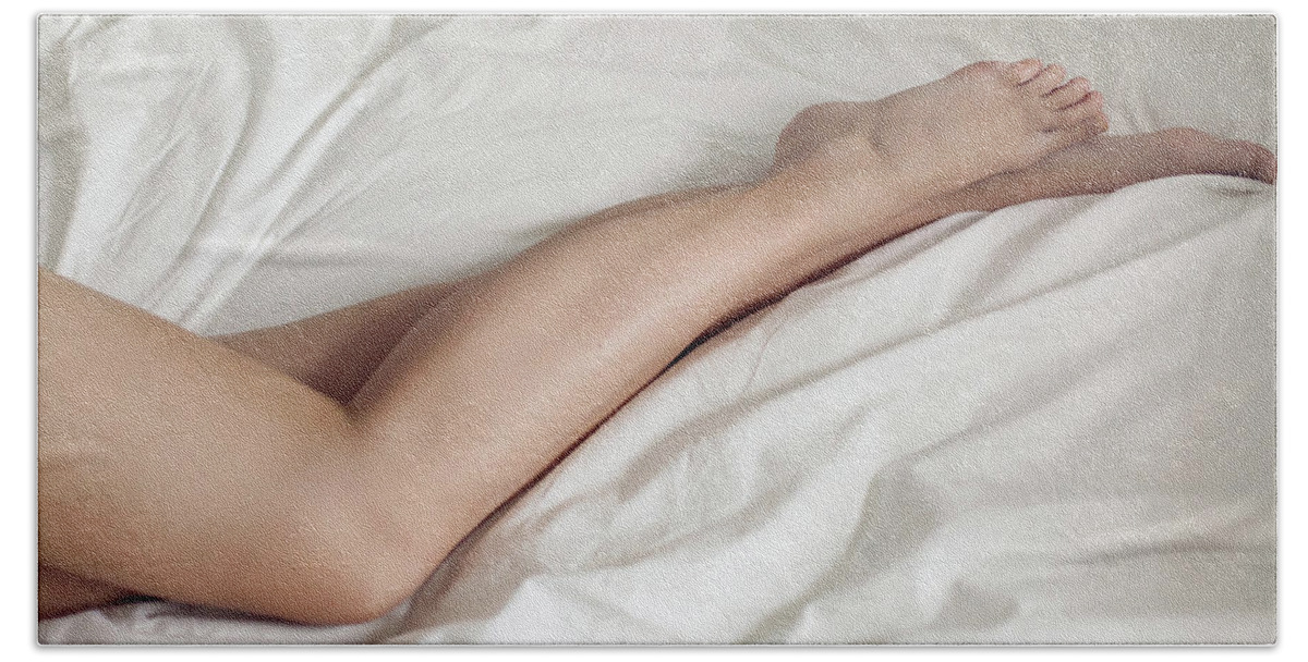 Naked Girls Legs